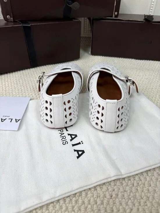 ALAÏA White Perforated Mary Jane Flats - Picture 4 of 6